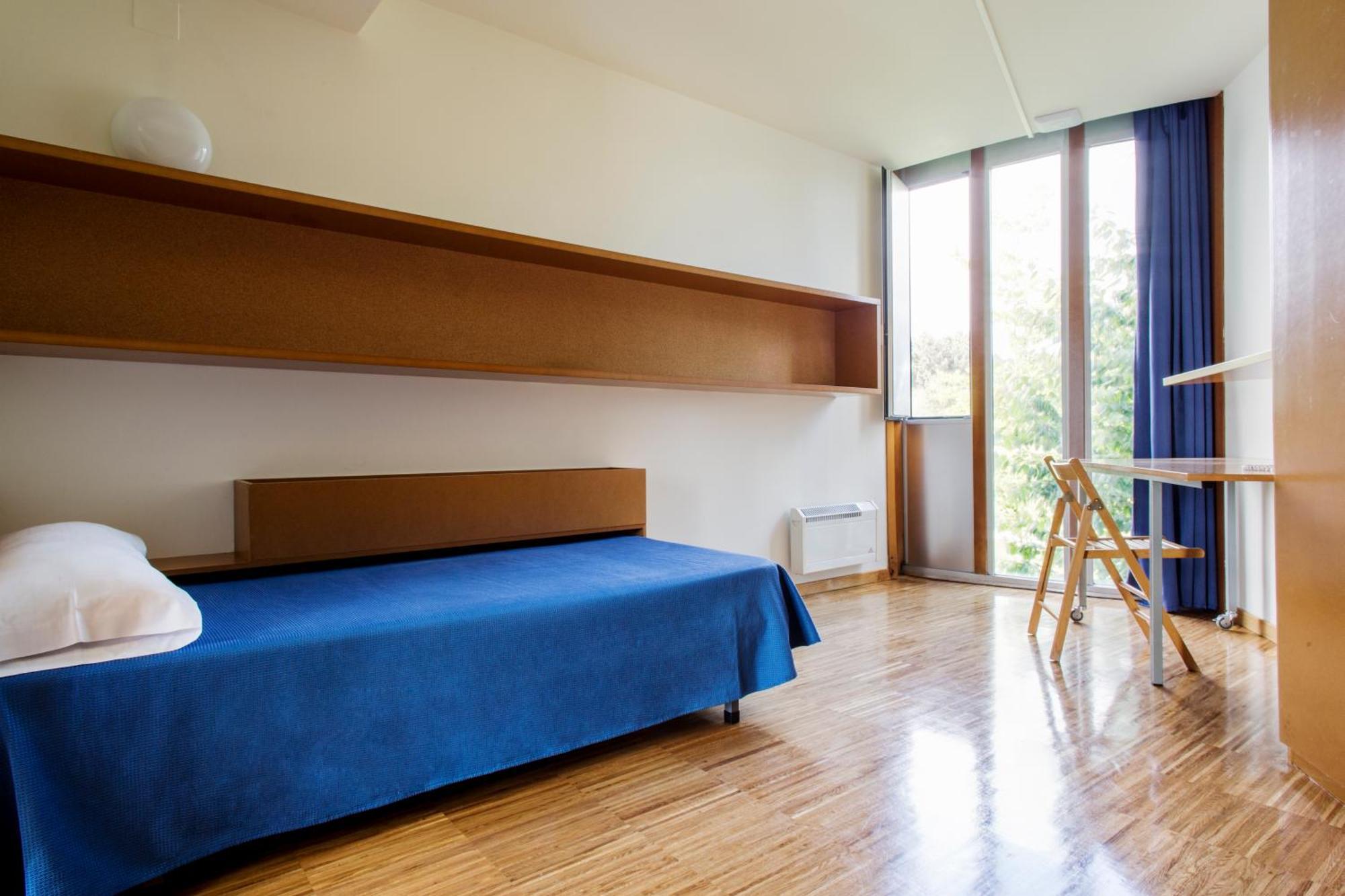 Residencia Universitaria Resa O Castro 比戈 外观 照片